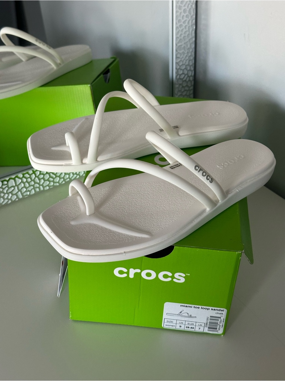 CROCS  Miami Toe Loop color Chalk White Double-Strap Toe Loop Sandals Sz W9 NWT